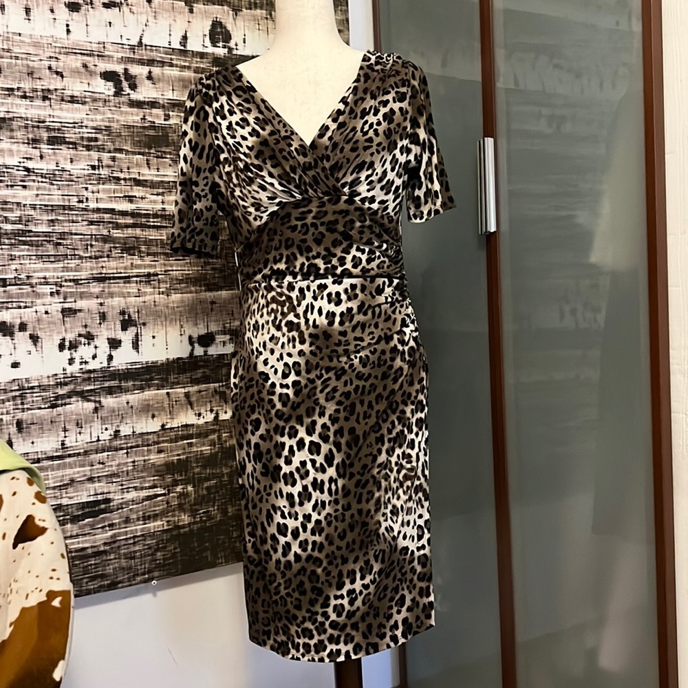 Evan Picone animal print bodycon v neck dress 8